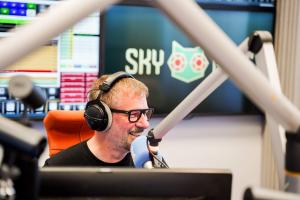 Urmas-Soorumaa-Sky-Plus-Hommikuprogrammis-Foto-GoodNews-Evelin-Kruus-029-Alari-Kivisaar