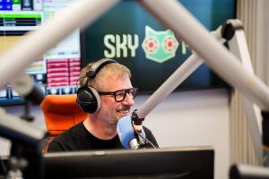 Urmas-Soorumaa-Sky-Plus-Hommikuprogrammis-Foto-GoodNews-Evelin-Kruus-061-Alari-Kivisaar