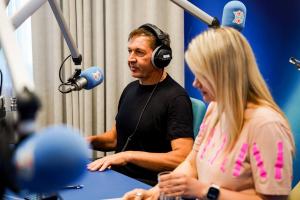 Urmas-Soorumaa-Sky-Plus-Hommikuprogrammis-Foto-GoodNews-Evelin-Kruus-081-Urmas-Soorumaa-ja-Maris-Jarva