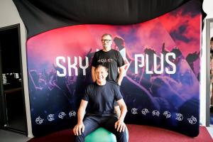 Urmas-Soorumaa-Sky-Plus-Hommikuprogrammis-Foto-GoodNews-Evelin-Kruus-113-Alari-Kivisaar-ja-Urmas-Soorumaa